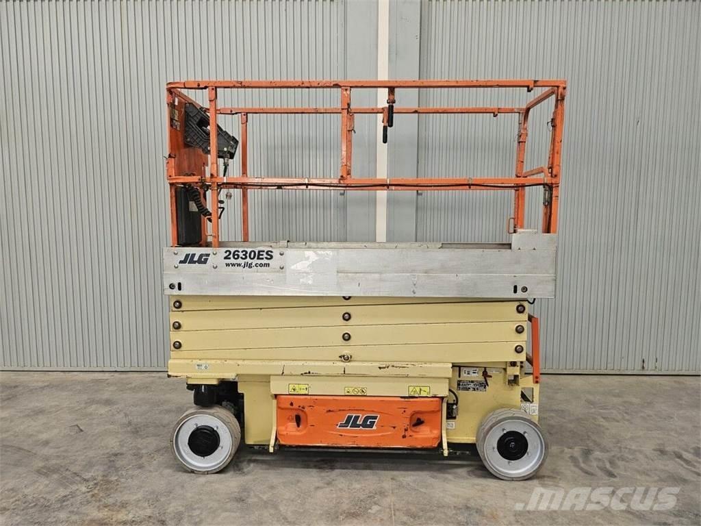 JLG 2630 ES Žirkliniai keltuvai