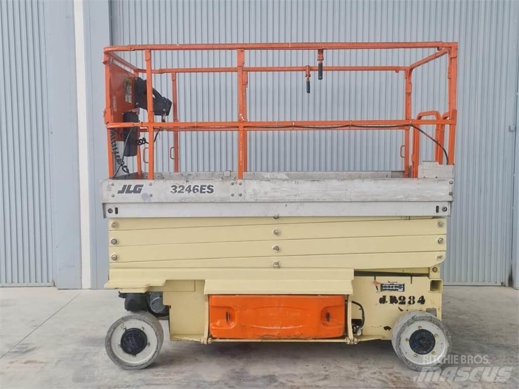 JLG 3246ES Žirkliniai keltuvai