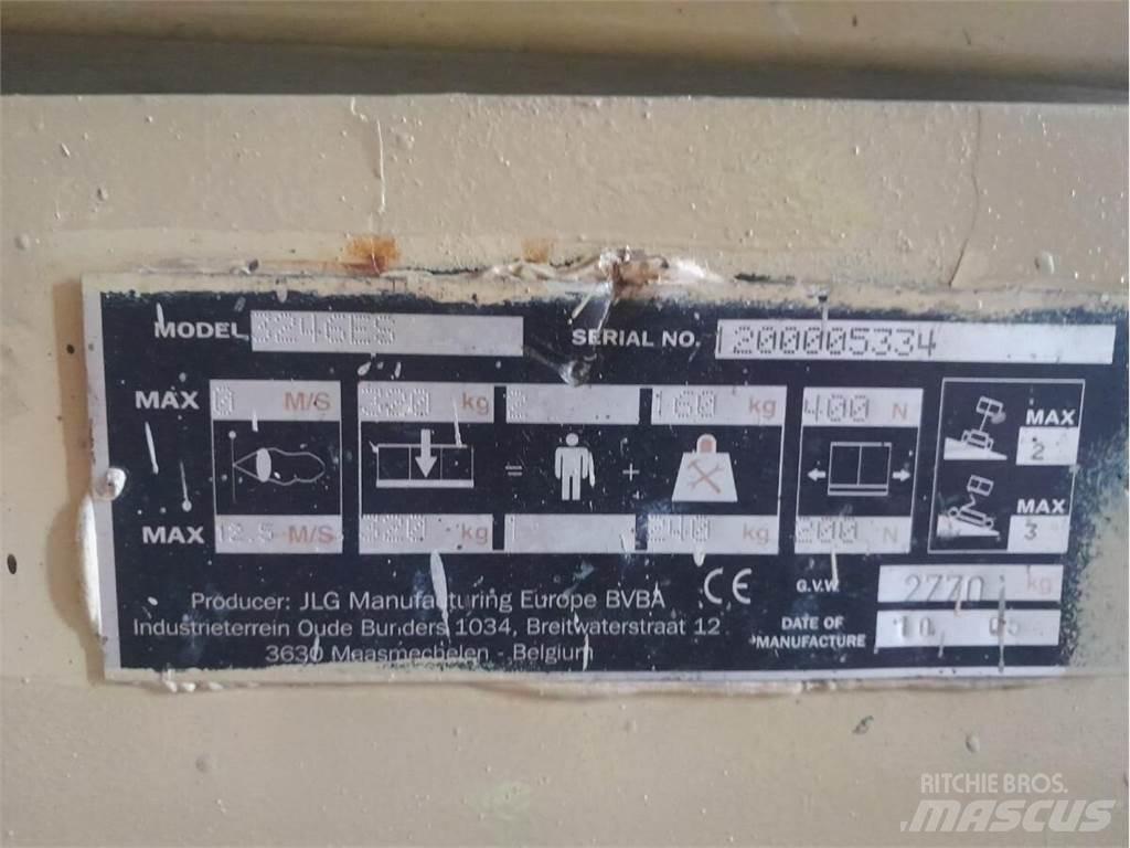 JLG 3246ES Žirkliniai keltuvai