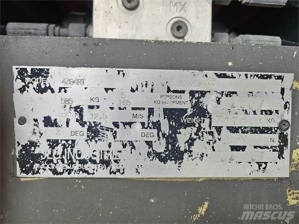 JLG 4394RT Žirkliniai keltuvai