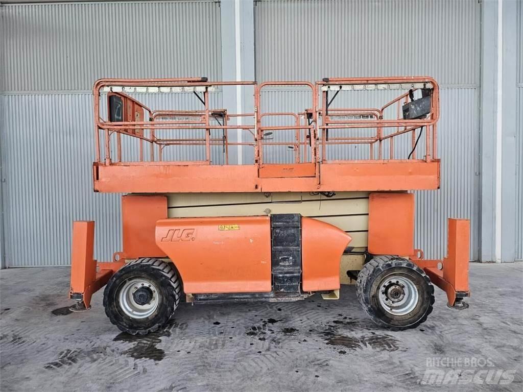 JLG 4394RT Žirkliniai keltuvai