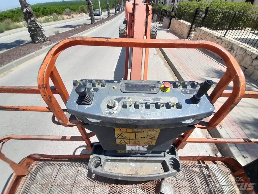 JLG 860SJ Teleskopiniai keltuvai