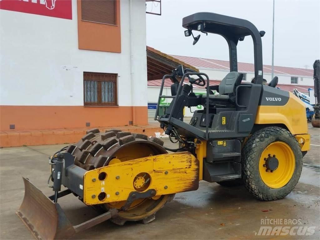 Volvo SD45B Gruntiniai volai