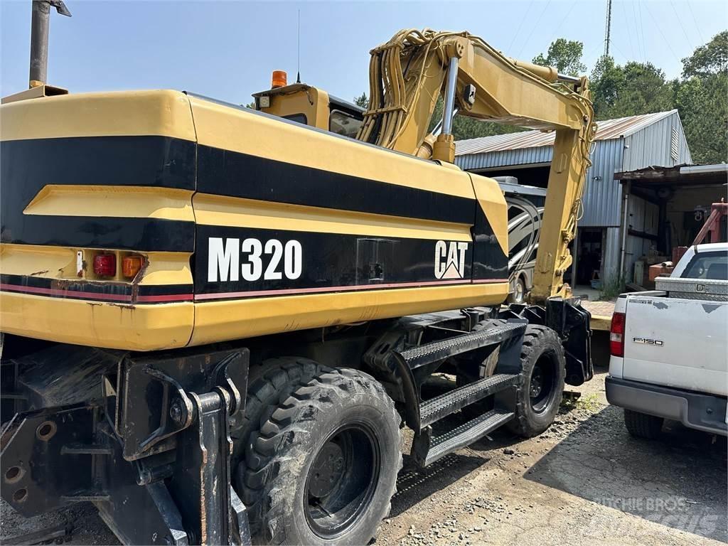 CAT M320 Ratiniai ekskavatoriai