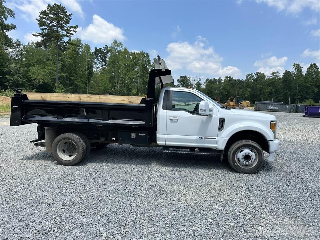 Ford F550 Kita