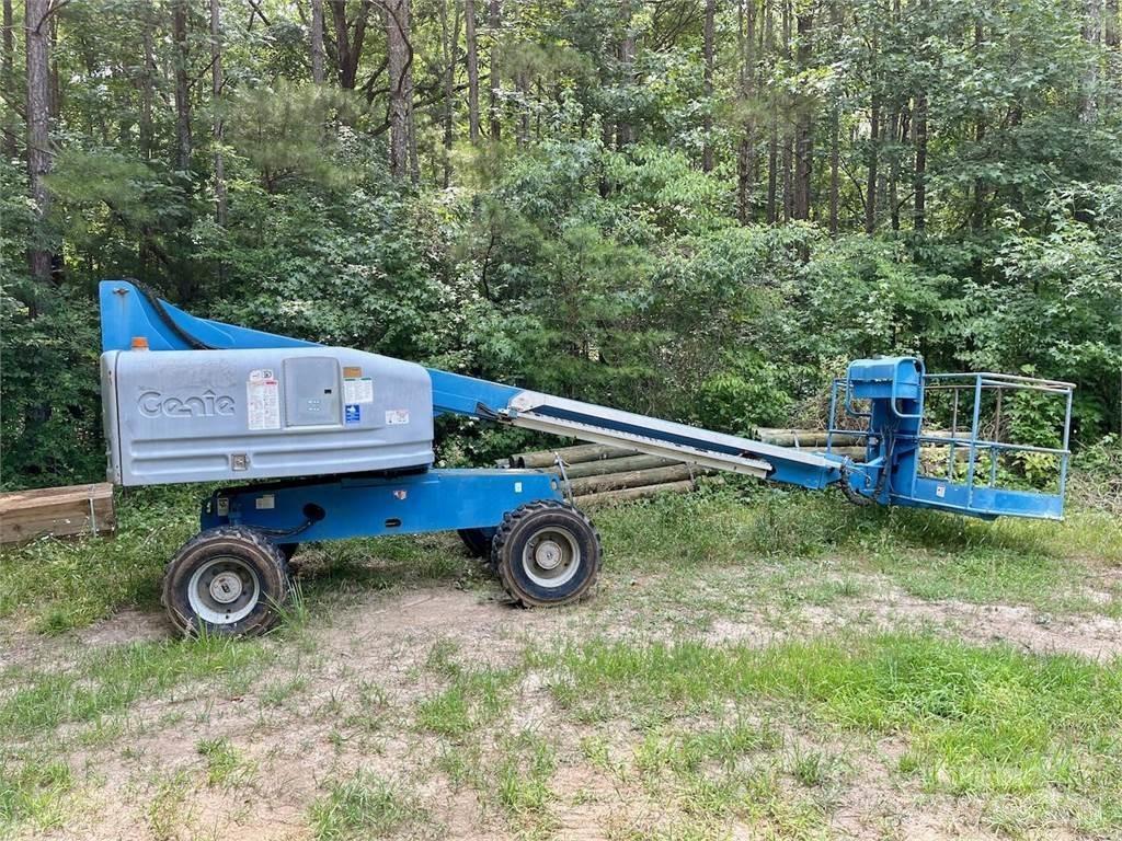 Genie S40 Kiti keltuvai ir platformos