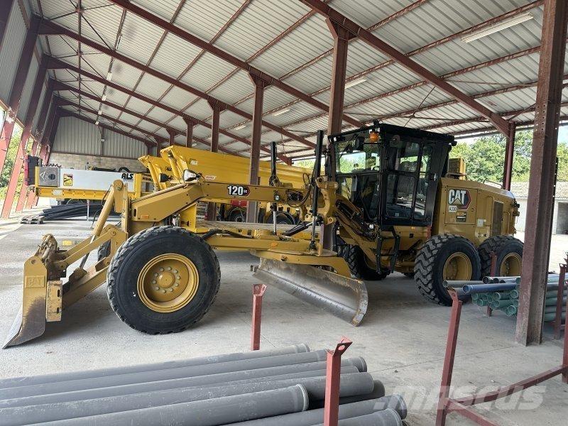 CAT 120GC Greideriai