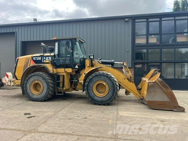 CAT 972M Naudoti ratiniai krautuvai