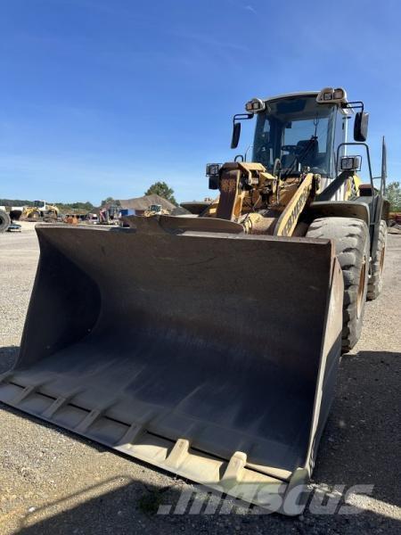 Liebherr L550 Naudoti ratiniai krautuvai