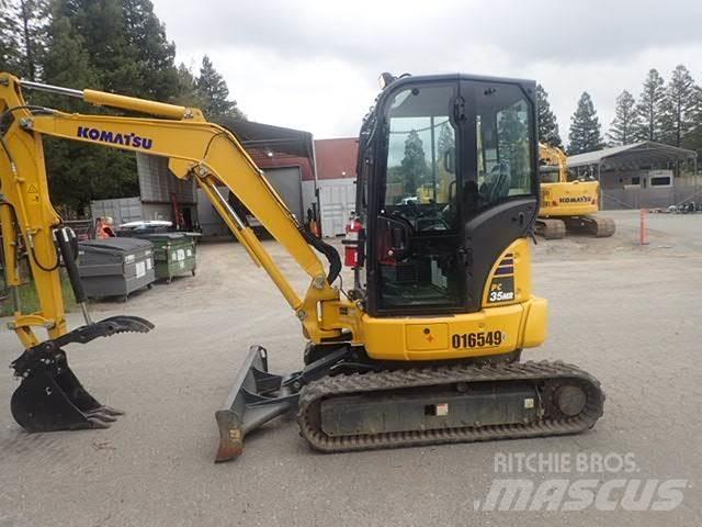 Komatsu PC35MR-5 +1 Vikšriniai ekskavatoriai