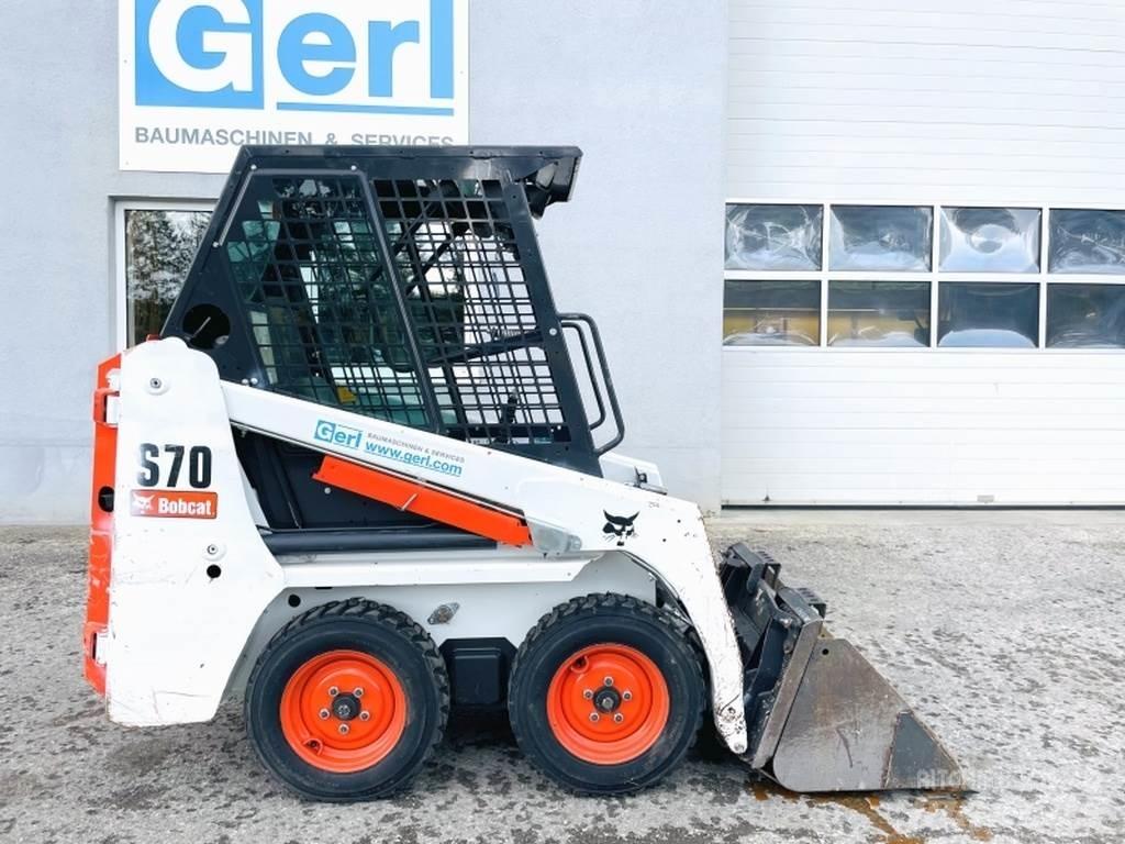 Bobcat S70 Krautuvai su šoniniu pasukimu