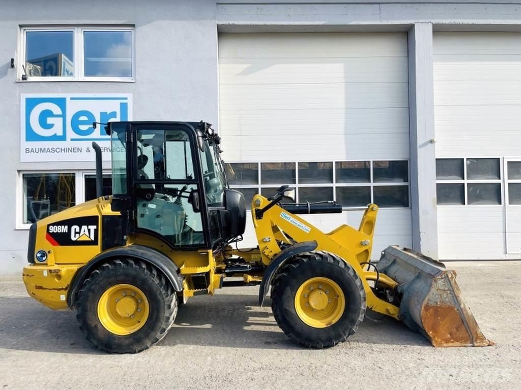 CAT 908M Naudoti ratiniai krautuvai