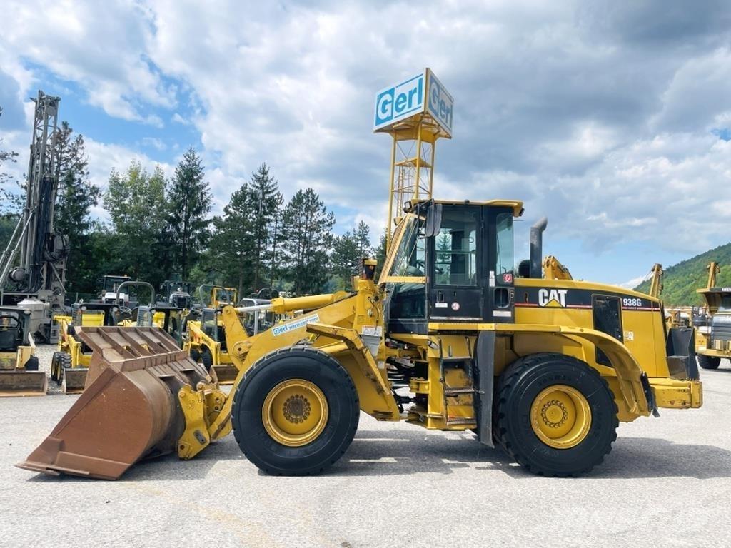 CAT 938 G2 Naudoti ratiniai krautuvai