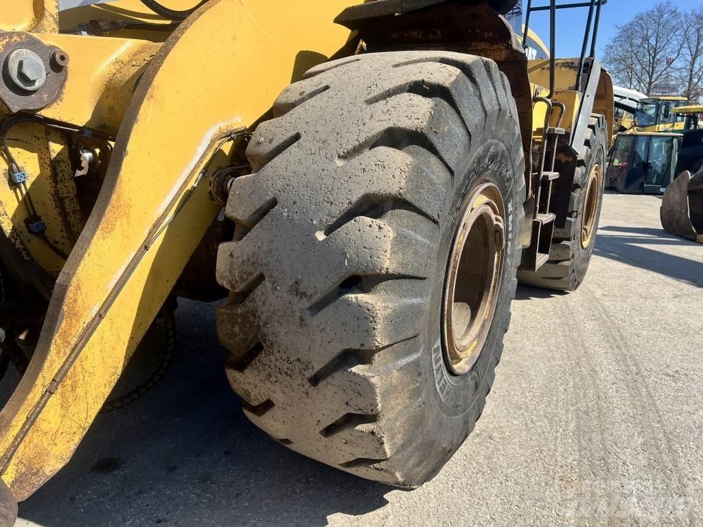 CAT 966 G Naudoti ratiniai krautuvai