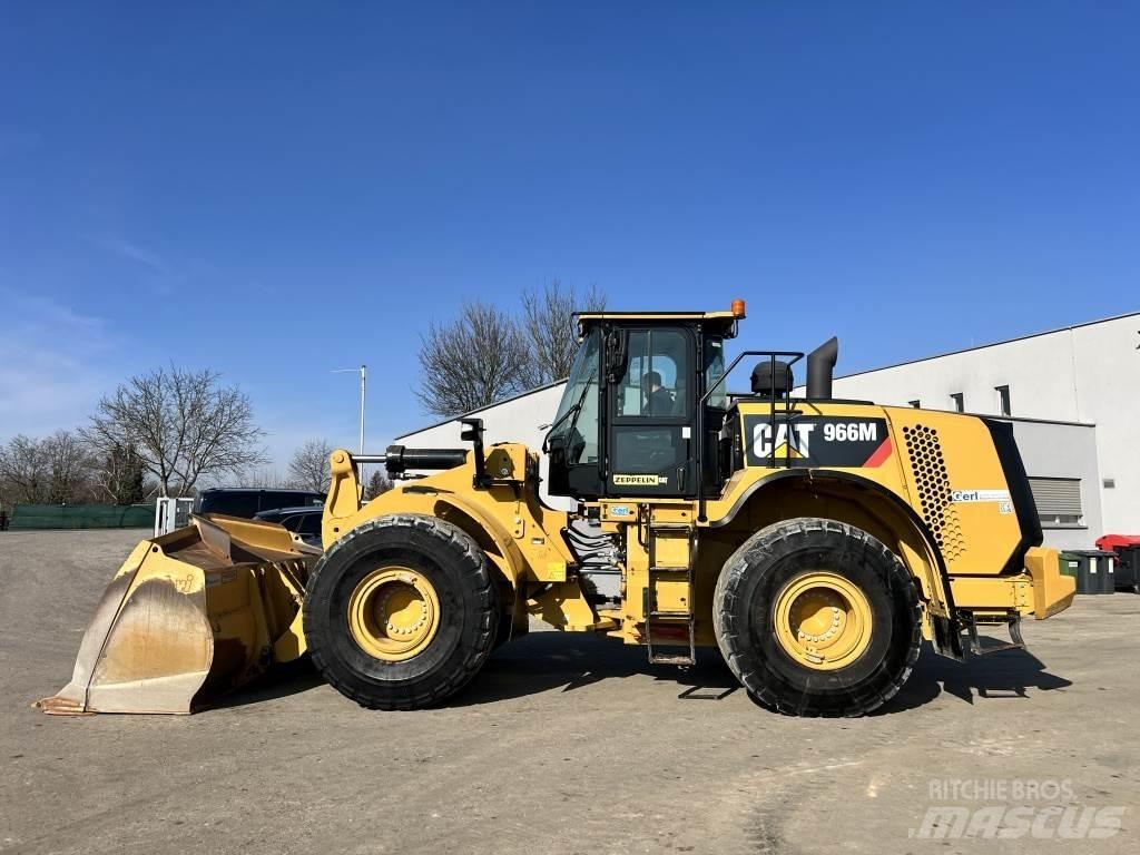 CAT 966 M Naudoti ratiniai krautuvai
