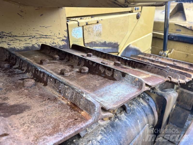 CAT D 6 T Vikšriniai buldozeriai