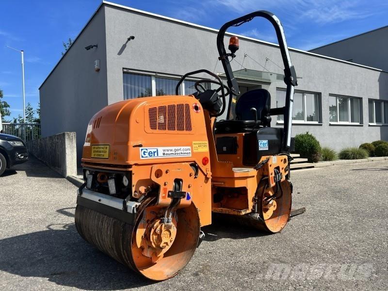 Dynapac CC 900 Porinių būgnų volai