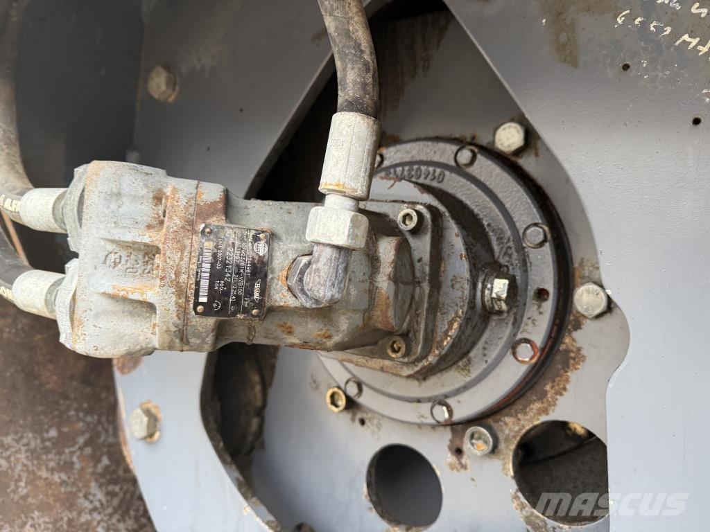 Hamm HD 90 Porinių būgnų volai