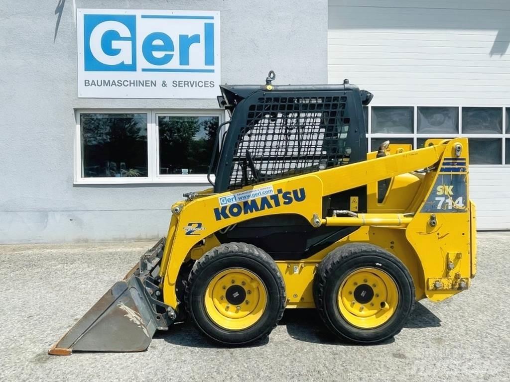 Komatsu SK714 Krautuvai su šoniniu pasukimu