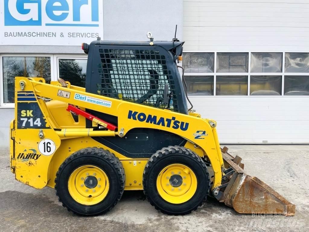 Komatsu SK714-5 Krautuvai su šoniniu pasukimu