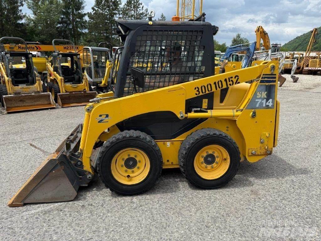 Komatsu SK714-5 Krautuvai su šoniniu pasukimu