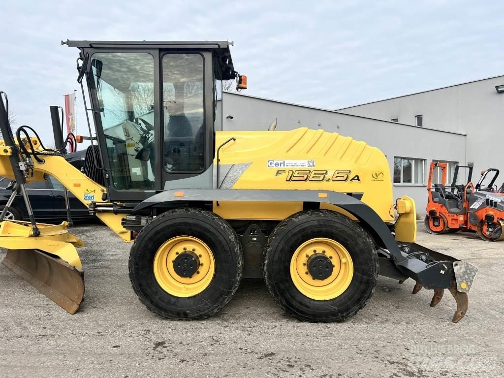 New Holland F 156.6 A Greideriai