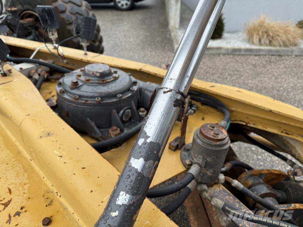 New Holland F 156.6 A Greideriai