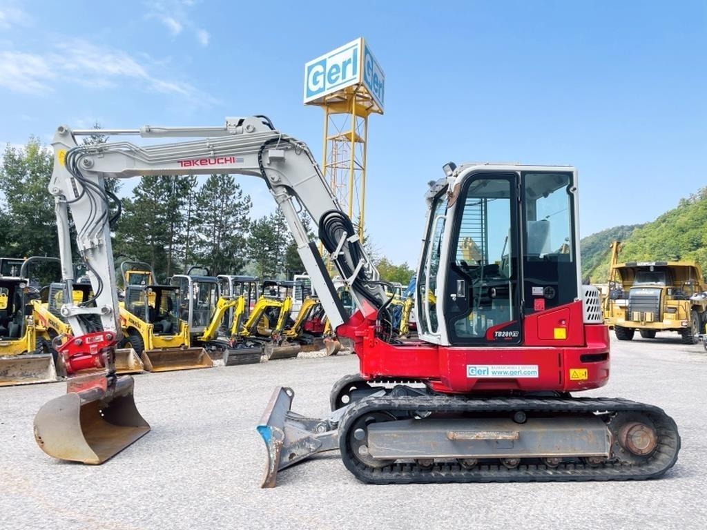 Takeuchi TB280FR Mini ekskavatoriai < 7 t
