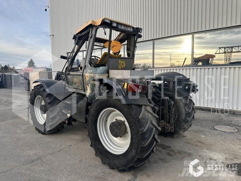 JCB Fastrac Traktoriai
