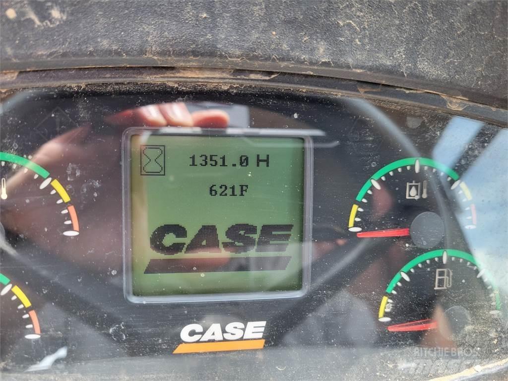 CASE 621F Naudoti ratiniai krautuvai