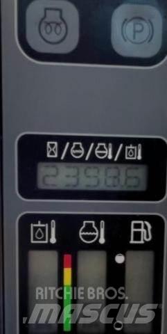 CASE TR270 Krautuvai su šoniniu pasukimu