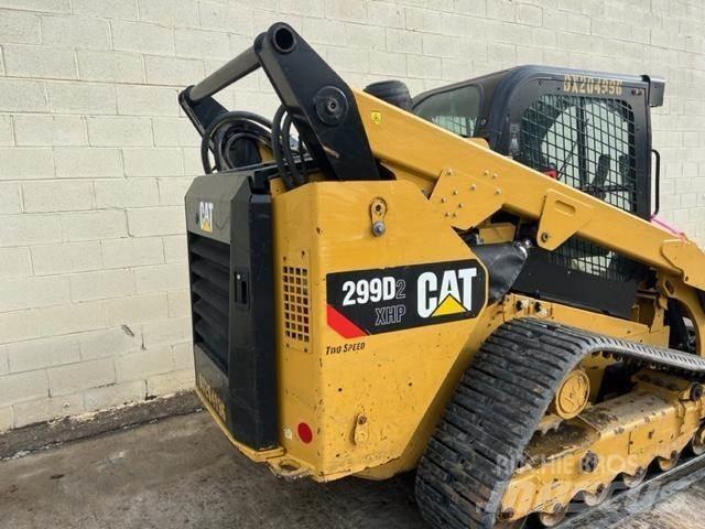 CAT 299D2 XHP Krautuvai su šoniniu pasukimu