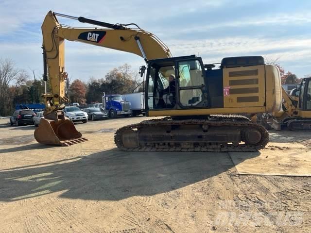 CAT 329FL Vikšriniai ekskavatoriai