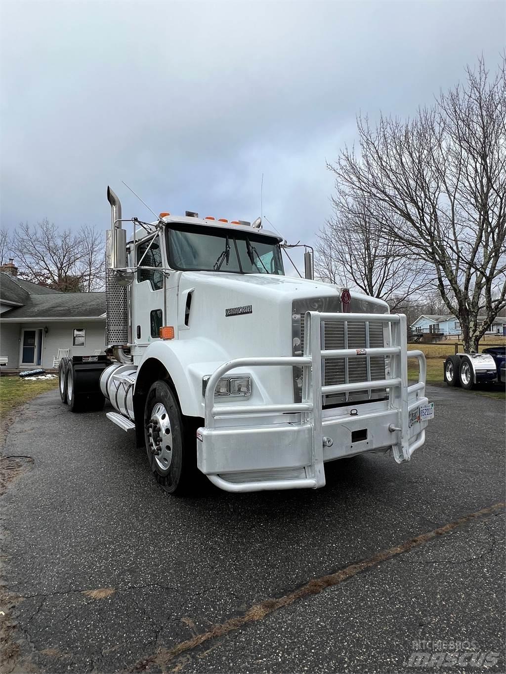 Kenworth T800 Statyba - Kita