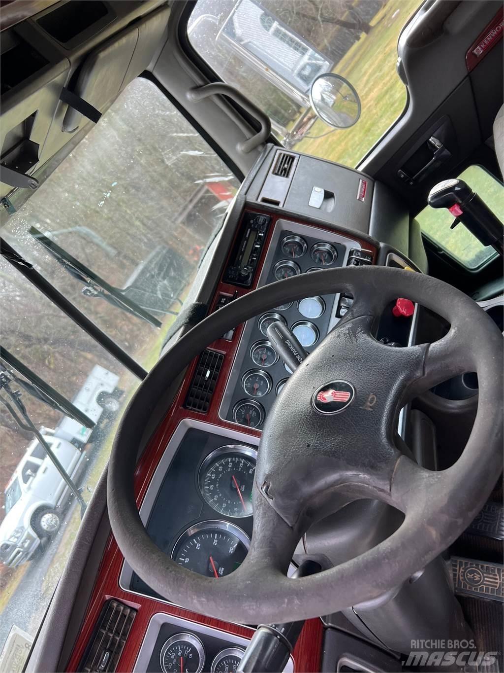 Kenworth T800 Statyba - Kita