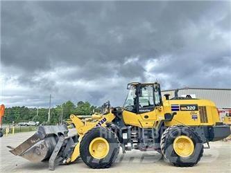 Komatsu WA320-8 Naudoti ratiniai krautuvai