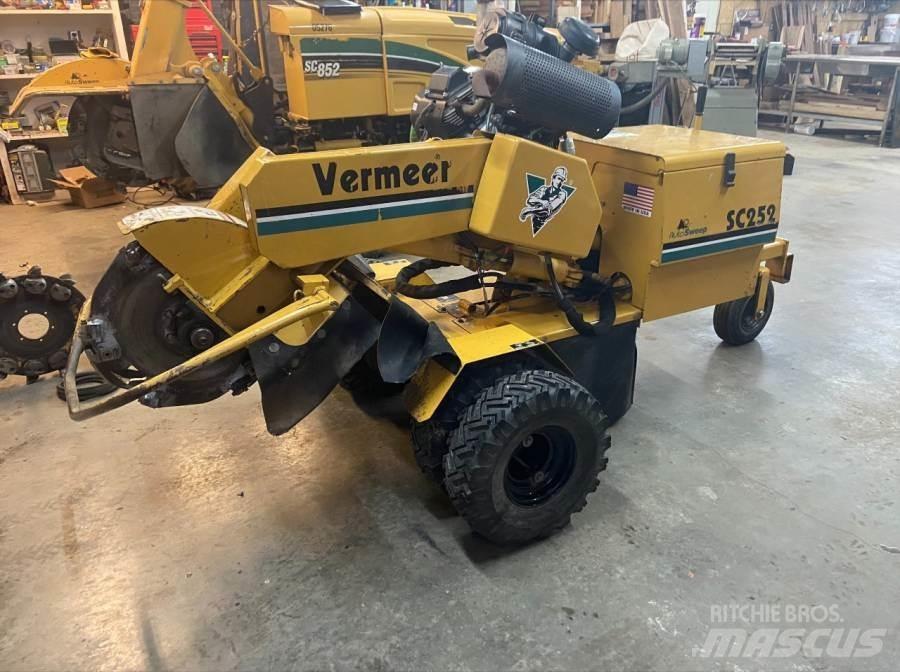 Vermeer SC252 Miško technika - Kita