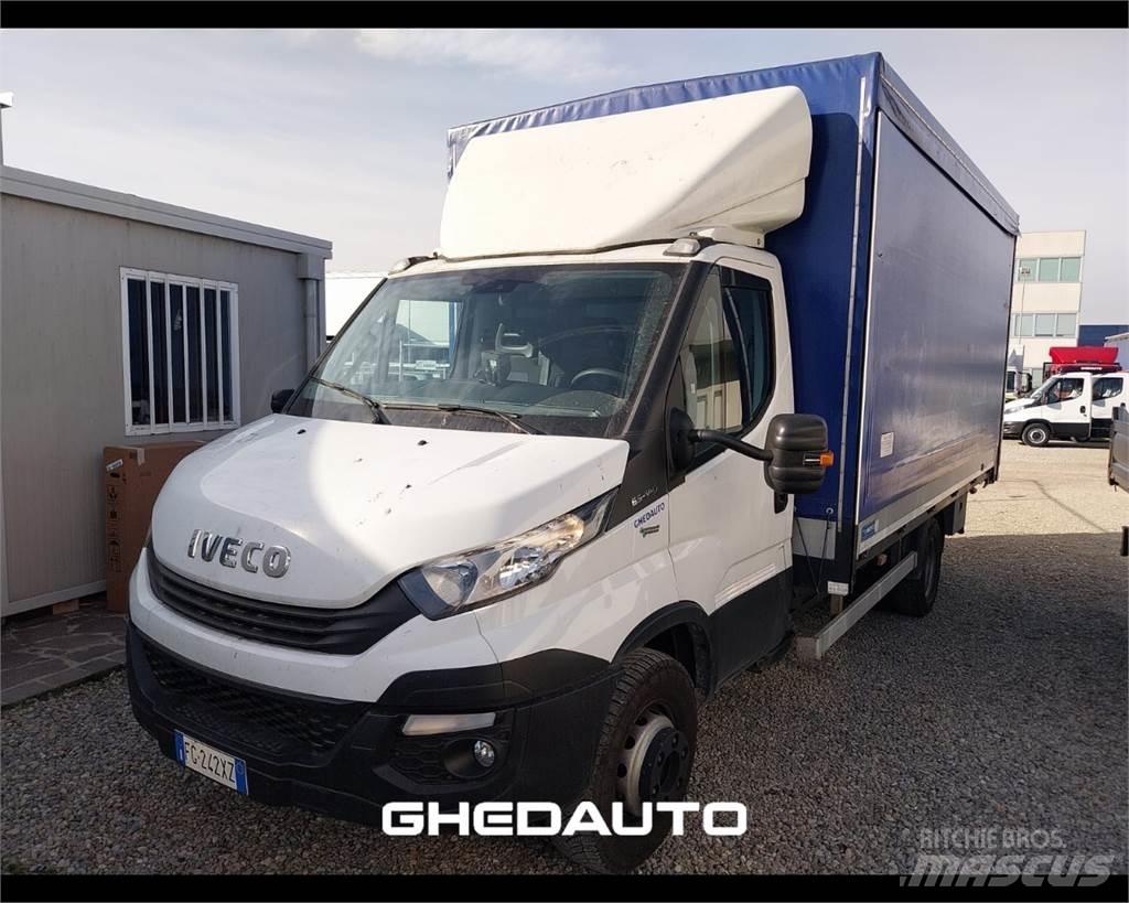 Iveco 65C15 Sunkvežimiai su dengtu kėbulu