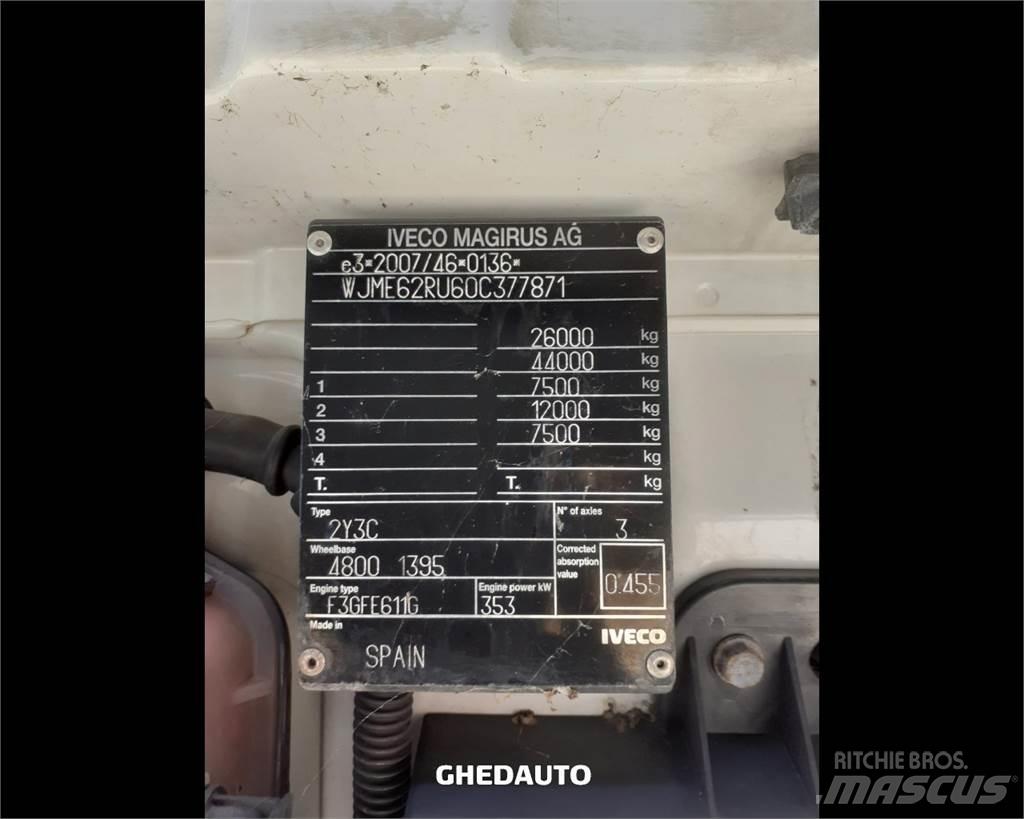 Iveco AS260S48Y Sunkvežimiai su dengtu kėbulu