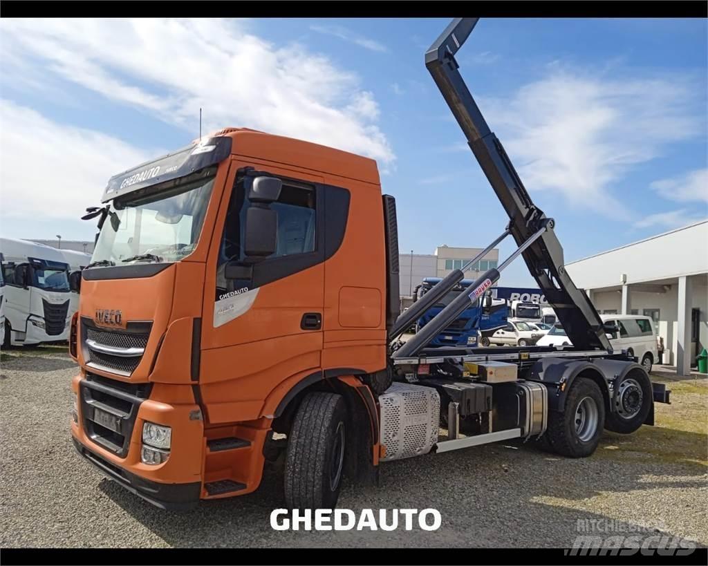 Iveco AS260S48Y/PS Sunkvežimiai su dengtu kėbulu