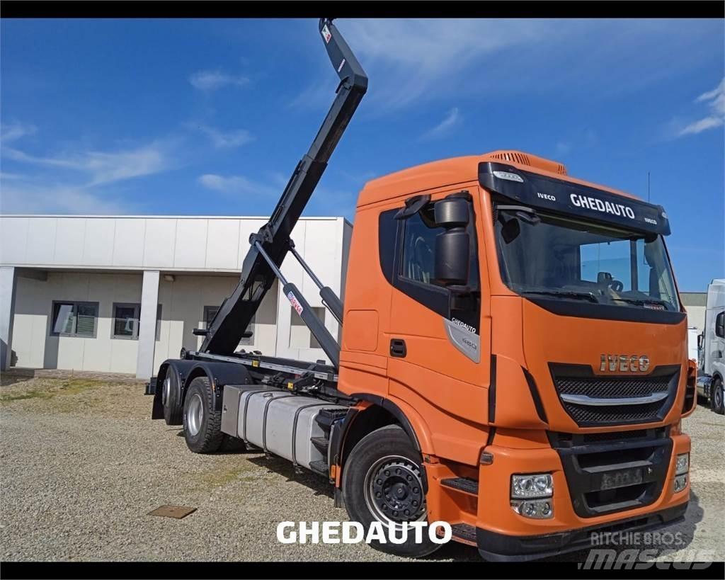 Iveco AS260S48Y/PS Sunkvežimiai su dengtu kėbulu