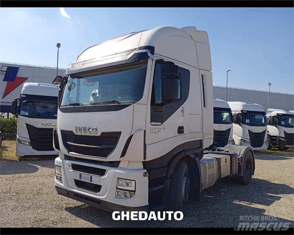 Iveco AS440S48 Sunkvežimiai su dengtu kėbulu