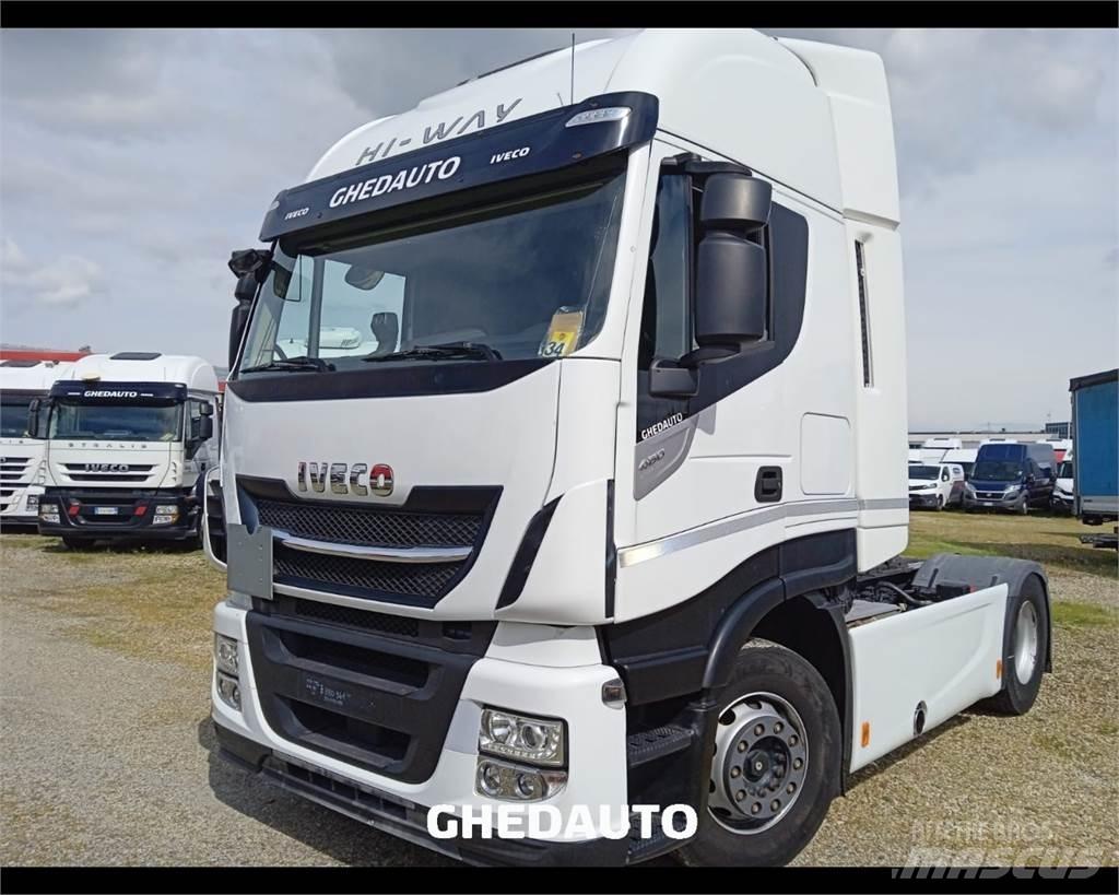 Iveco AS440S48T/P Sunkvežimiai su dengtu kėbulu