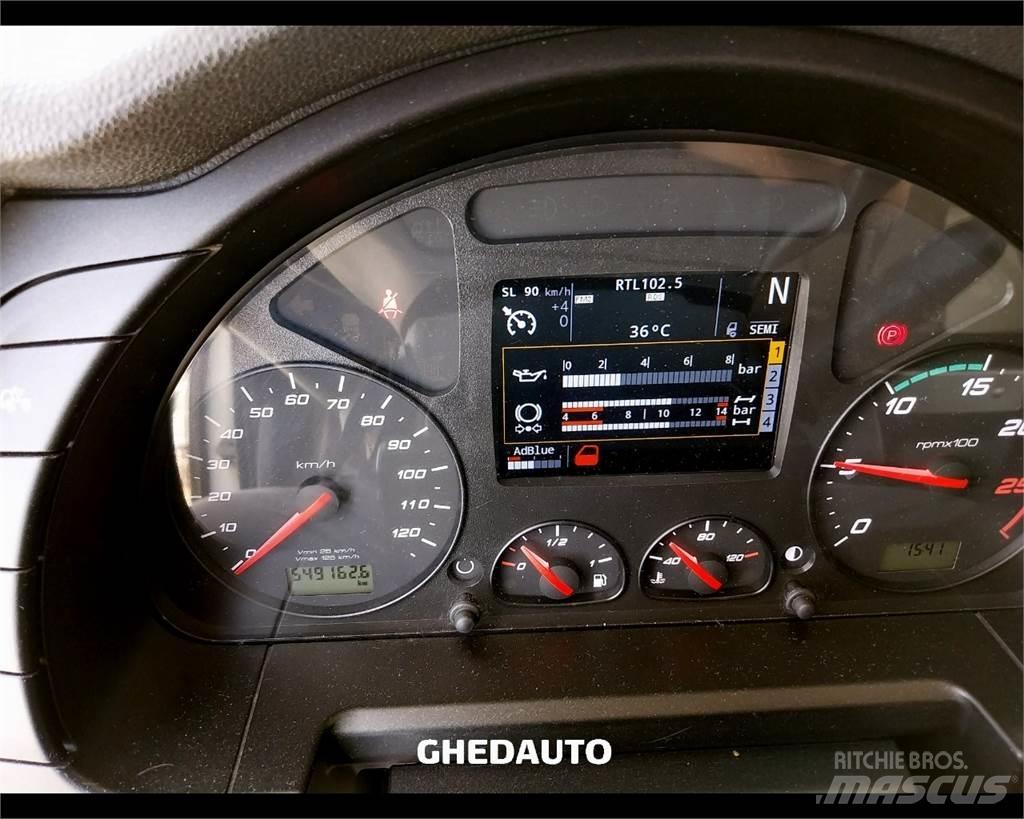 Iveco AS440S48T/P Sunkvežimiai su dengtu kėbulu