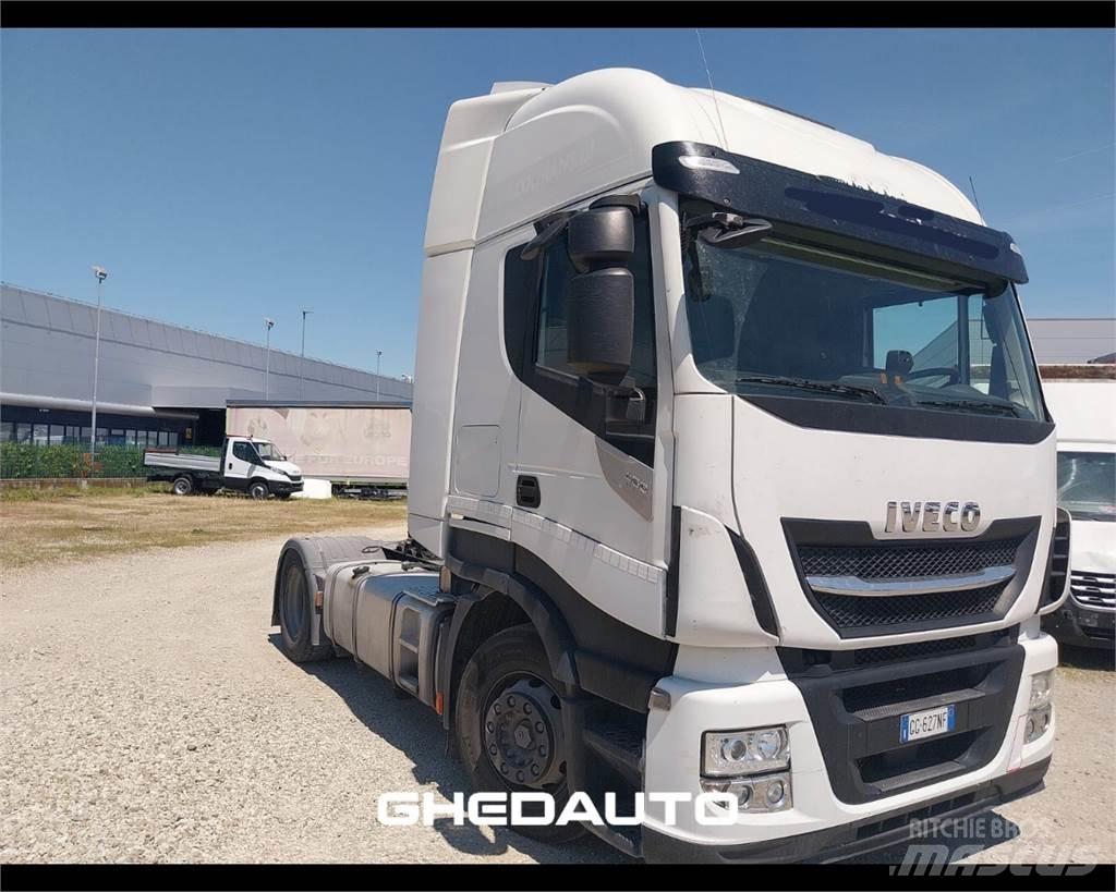 Iveco AS440ST/P Sunkvežimiai su dengtu kėbulu