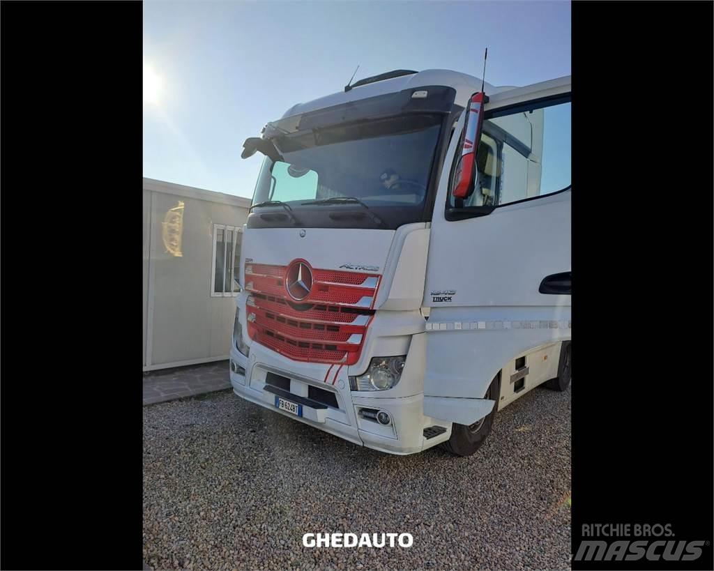 Mercedes-Benz ACTROS Sunkvežimiai su dengtu kėbulu