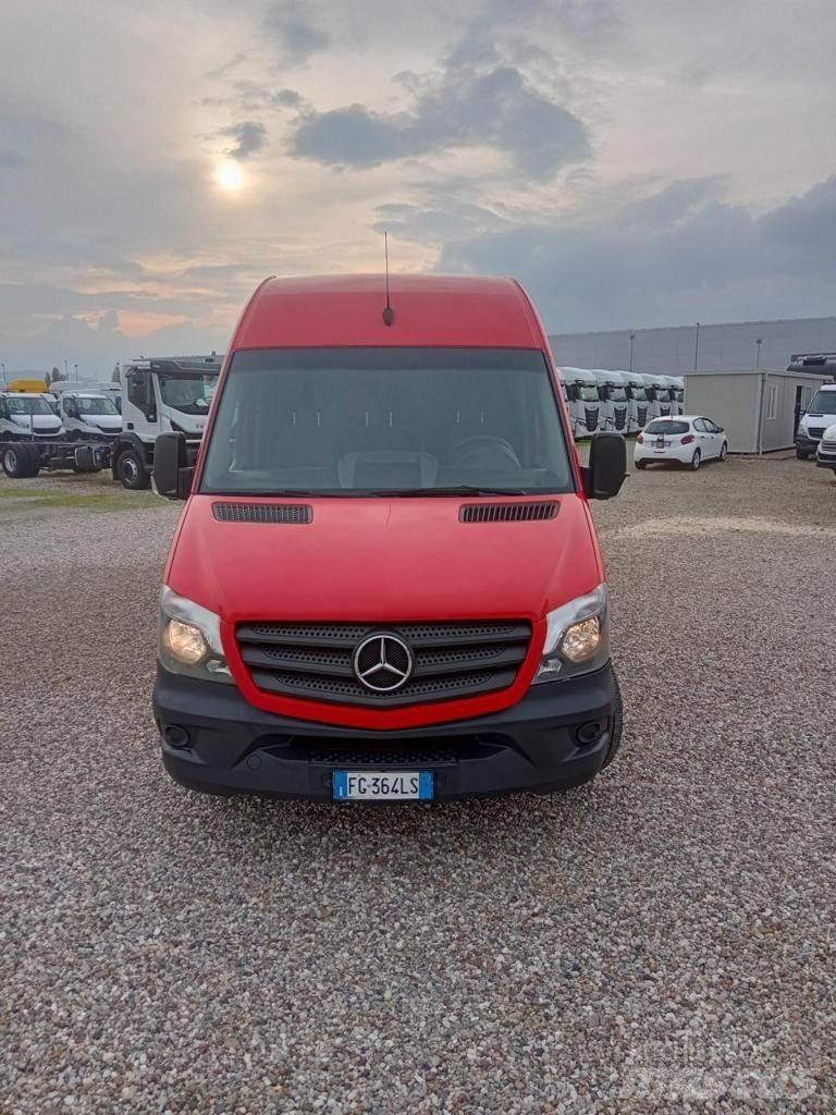 Mercedes-Benz SPINTER Furgonai