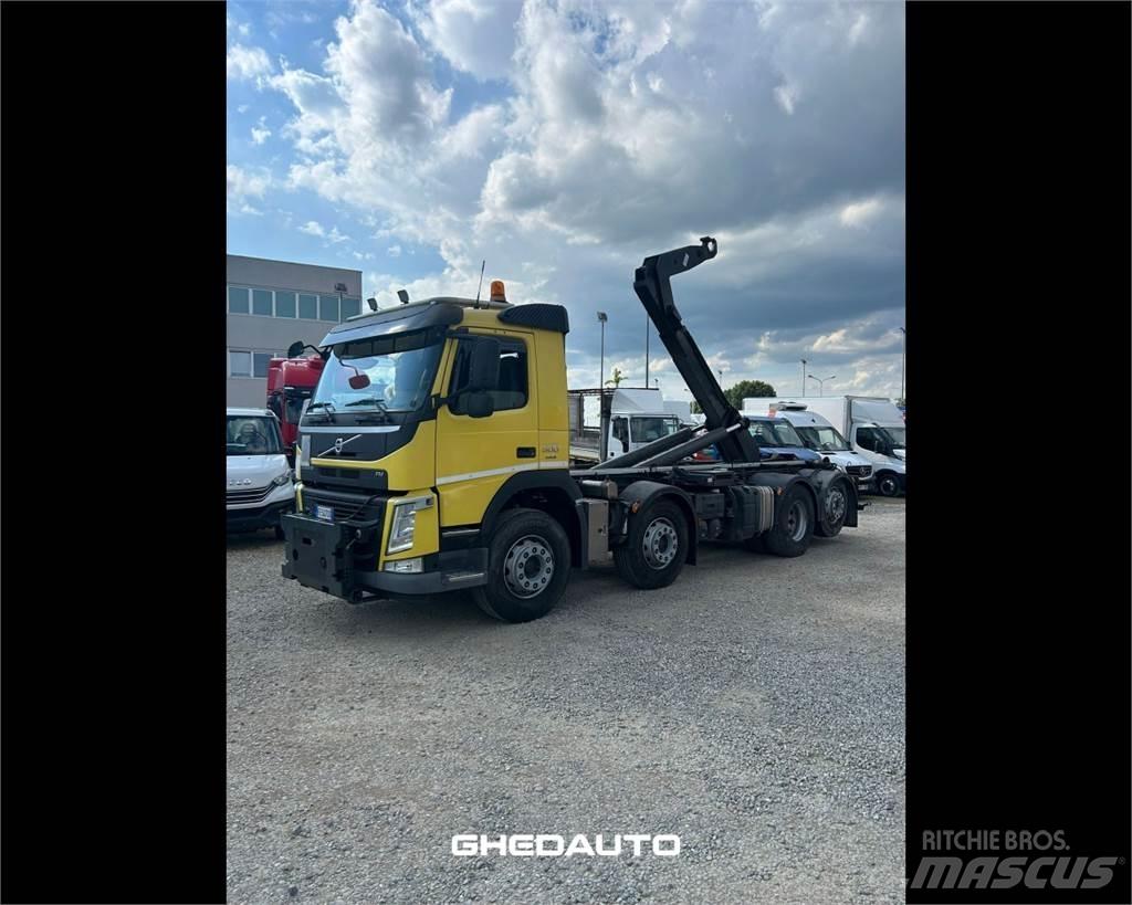 Volvo TRUCKS VOLVO Sunkvežimiai su dengtu kėbulu