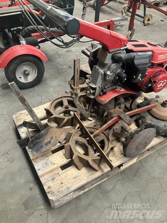 Honda F560 Naudoti kompaktiški traktoriai