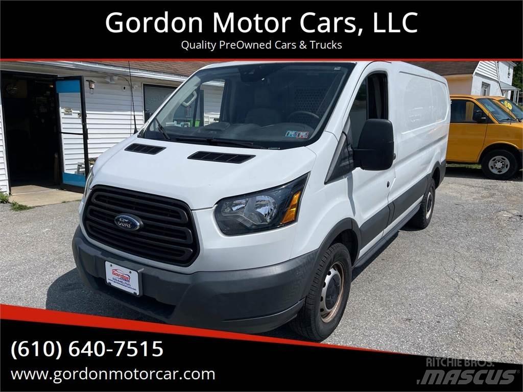 Ford Transit Krovininiai furgonai